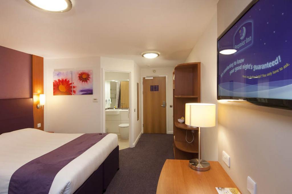 Premier Inn Newport/Telford Νιούπορτ Εξωτερικό φωτογραφία